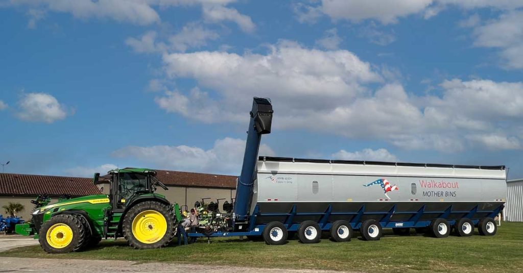 Shoppas John Deere Dealership now selling Walkabout Mother Bins